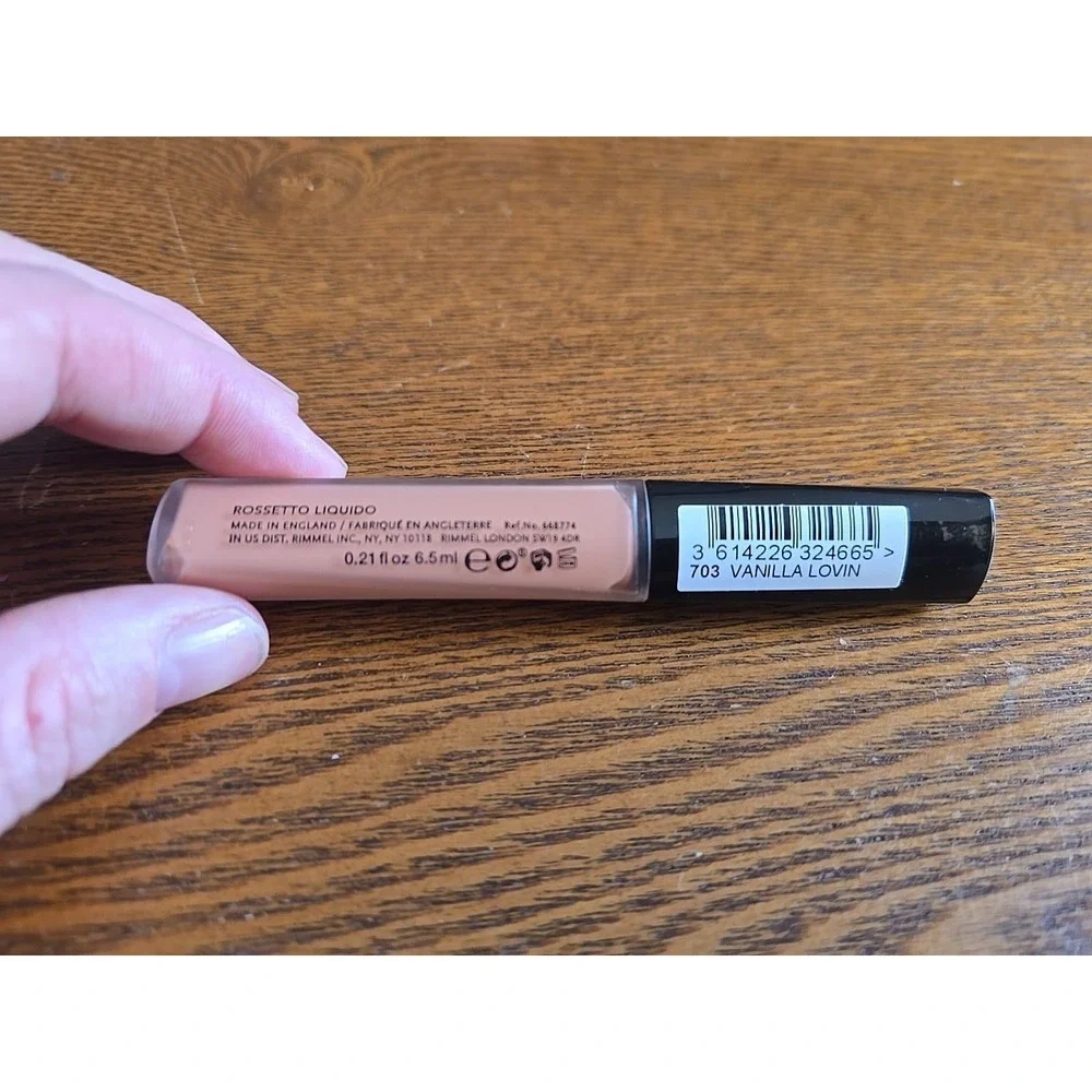 Rimmel Stay Satin Liquid Lip Colour 703 Vanilla Lovin‎